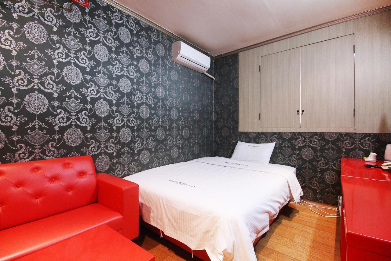 แอปเปิล เฮาส์ มินิ โฮเต็ล Motel คยองจู ภายนอก รูปภาพ
